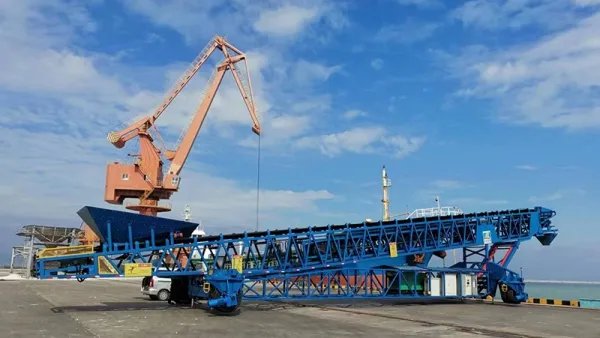 Proyek Ship Loading Kibing Glass Company (Fujian) di Dermaga Dongshan