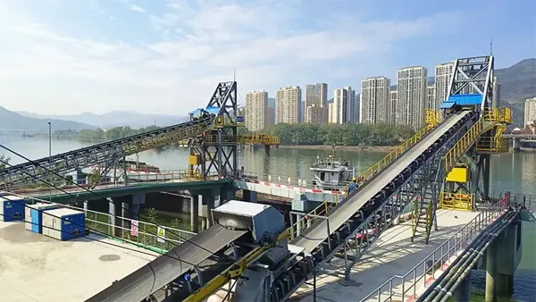 Proyek Pemuatan Kapal di Dermaga di Kabupaten Qingtian, Provinsi Zhejiang